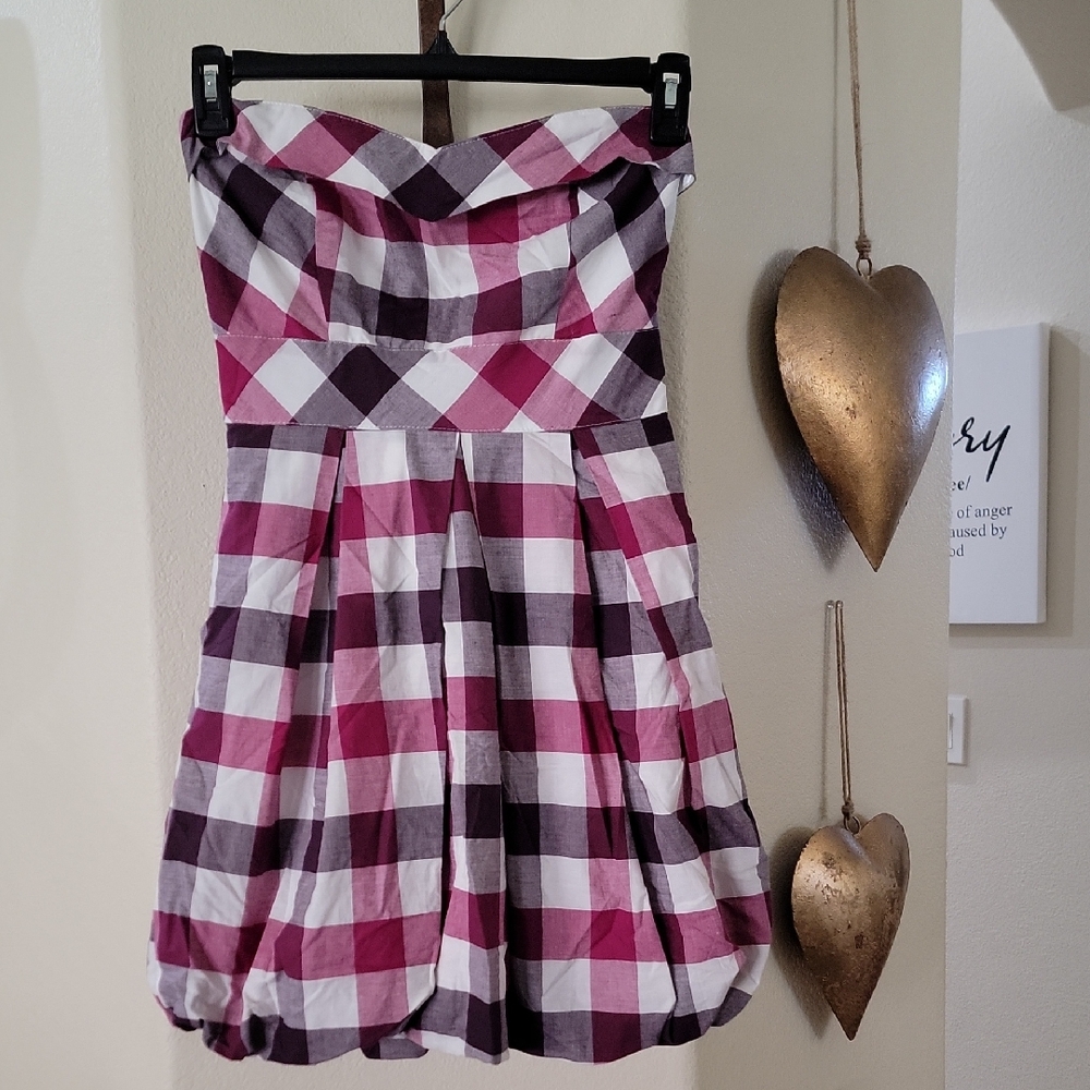 IRIS BASIC Bubble Hem Strapless Pink/Purple/Cream Plaid Mini Dress sz M